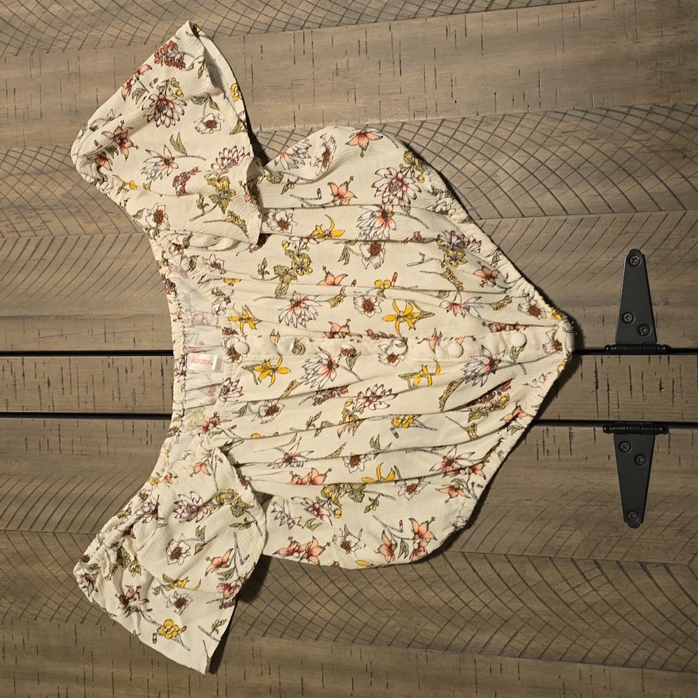Xhilaration Floral Stretchy Crop Top